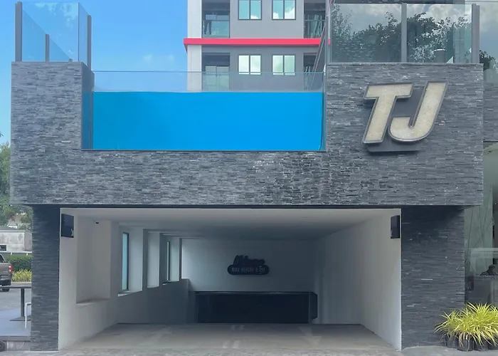 Hotels With Four Stars Tj Pattaya