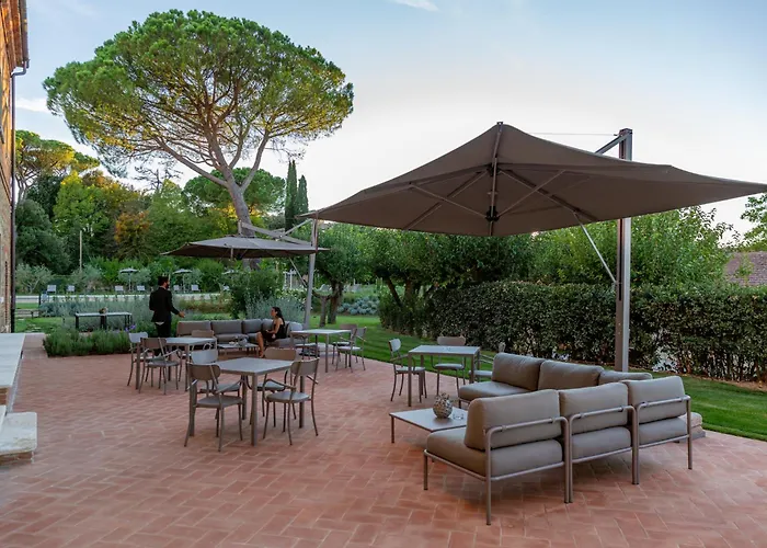 Luxury hotel only: Villa Svetoni Wine Resort