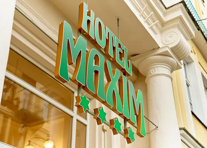 Hotel mit Hund Maxim