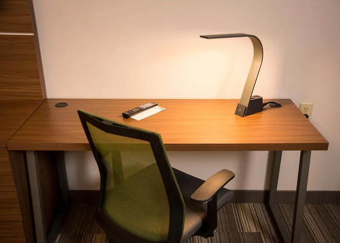 Holiday Inn Express Hotel & Suites Lexington-Downtown University By Ihg