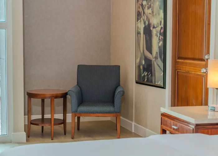 Waymore Hotel Spa & Casino