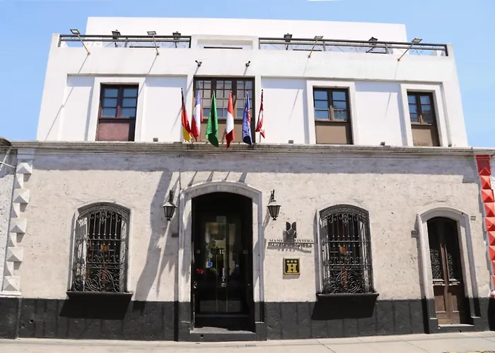 Cheap hotels es Riviera Mansion