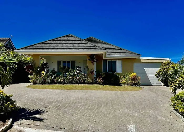 Jamnick Vacation Rentals - Fern Court, Richmond Estate, St Ann, Jamaica