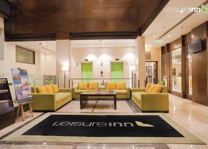 4 star hotel: Leisure Inn Grand Chanakya