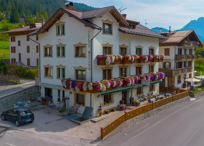 Hotel vicino al College: Hotel Serena - Tre Cime Views