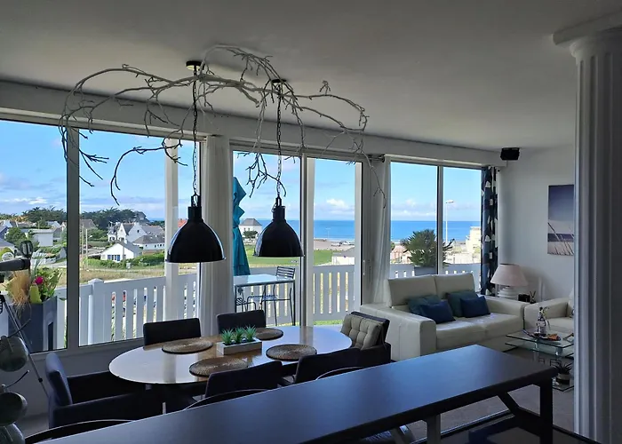 Grand loft de 60m2 très lumineux très belle vue sur mer