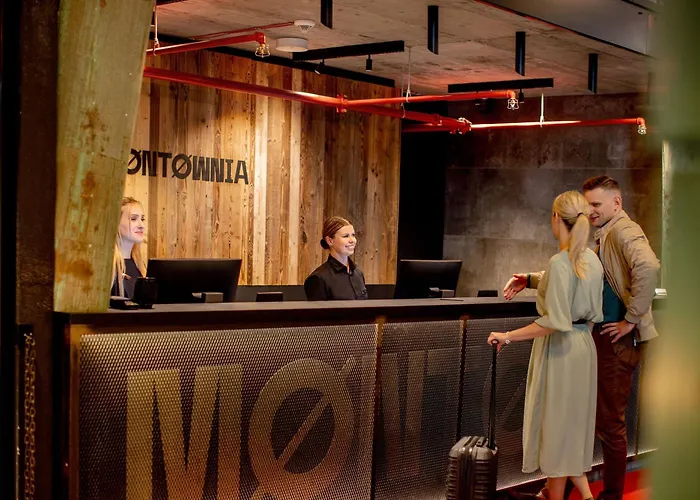 Hotels With Four Stars Montownia Lofts & Experience