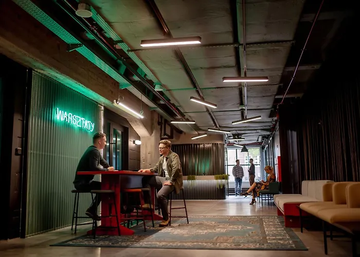 Hotels With Four Stars Montownia Lofts & Experience