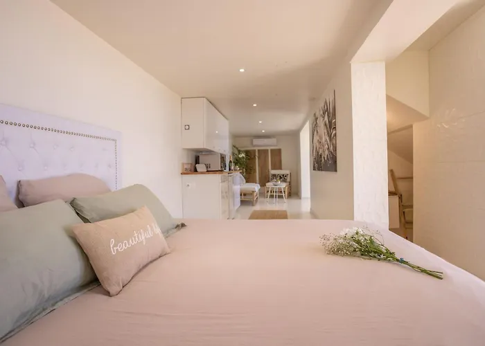 4 sterren hotel: Les Suites Love 3 Spa Vue Mer Piscine