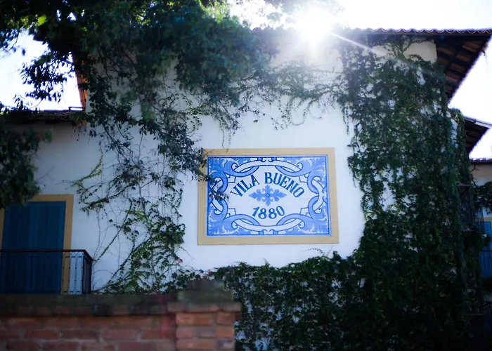 Vila Bueno Residence