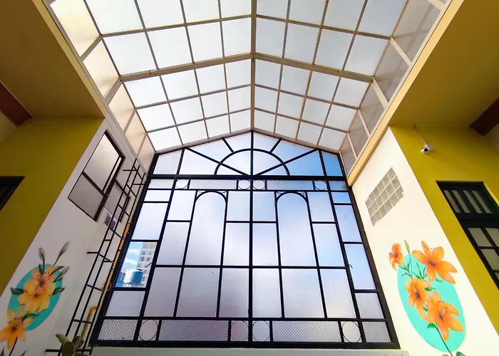 Saint Peter'S Llama Hostal
