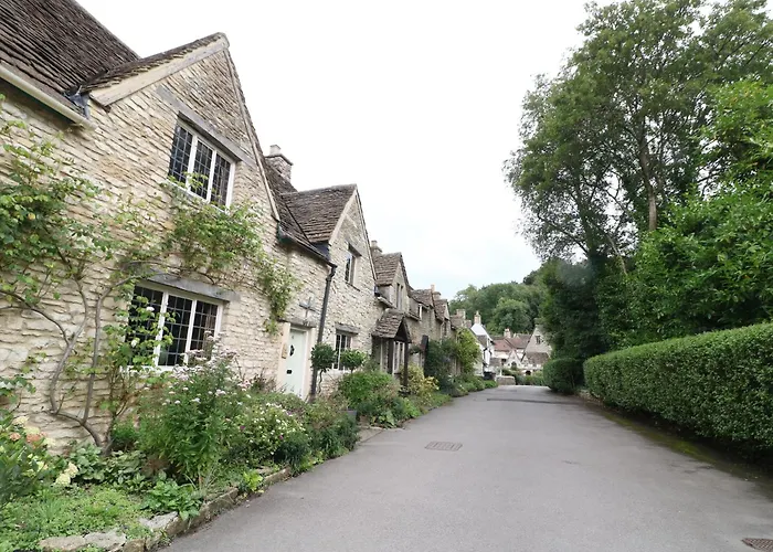 Castle Combe Cottage