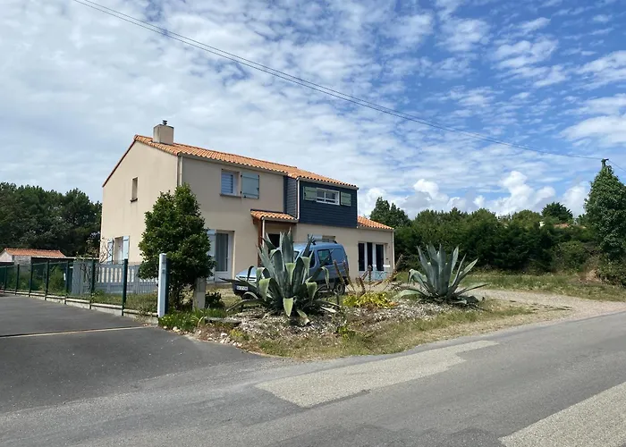 Maison Familiale La Baie 10 Ps En Cote De Jade