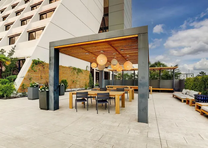 3 star hotel: Mobile Marriott