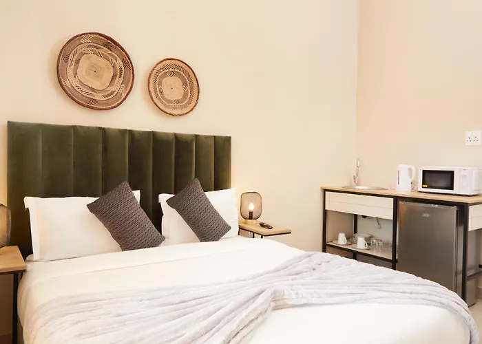 City Club Guesthouse