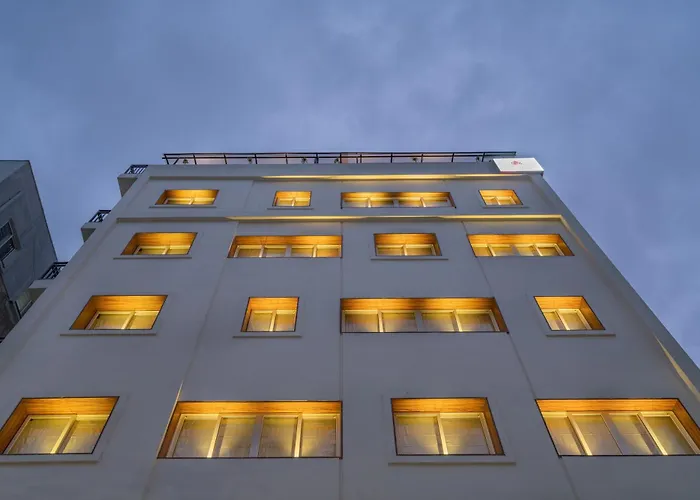 Hotels with a view Skyla Studios & Suites - Hitech City