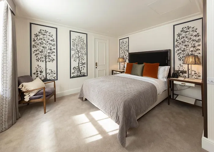 Airport Hotel: The City Of London Club