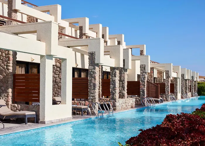 Hotels with pool Coral Sea Imperial "Coral Sea Sensatori"