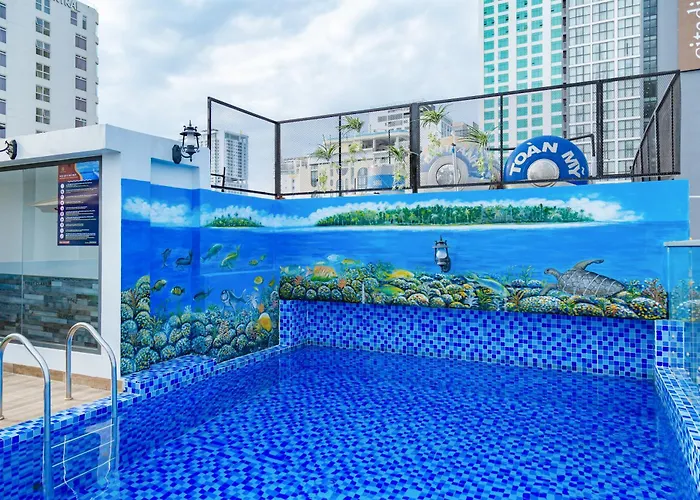 Azura Gold Hotel&Apartment