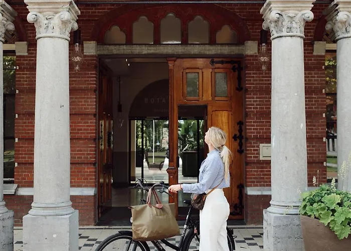 Hotel Botanique Breda