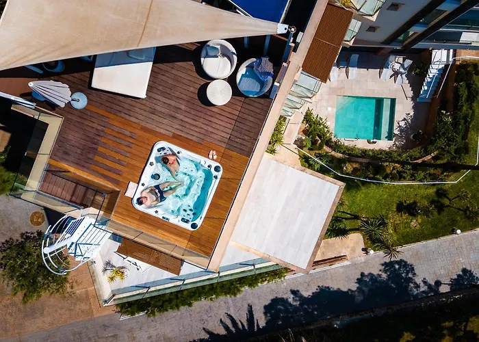 Melbeach & Spa - Adults Only