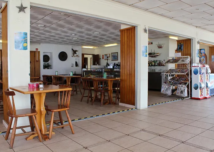 3 star hotel: Aeromar Beach Hotel
