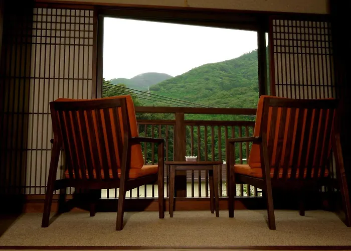 Onsen Yaeikan