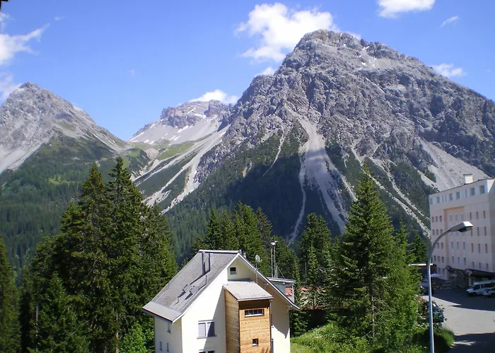 Hotel mit Pool: Hof Arosa