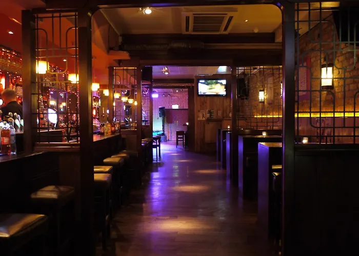 Hearns Hotel