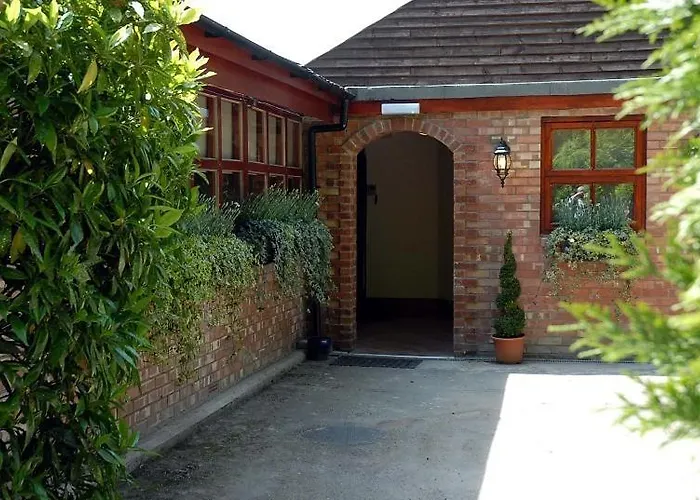 Family Hotel: Hopbine House