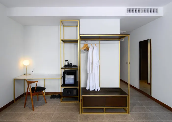 Savv Hotel