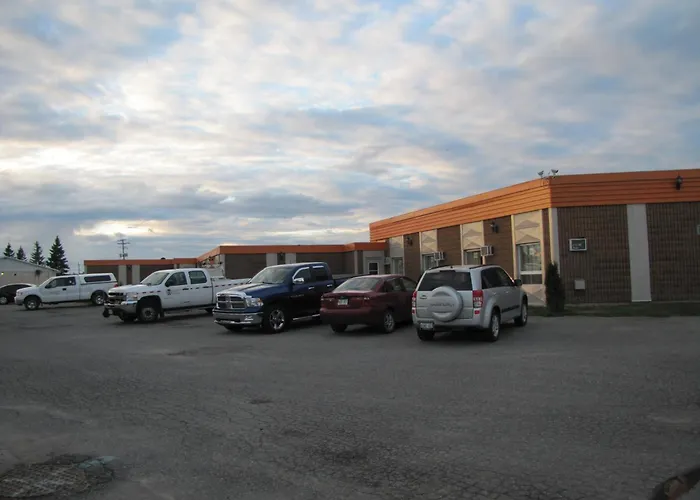 Cheap hotel: Valley Inn Motel