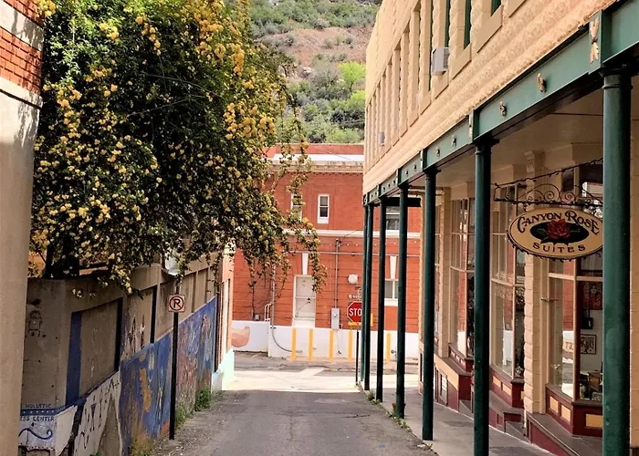 Canyon Rose Hotel