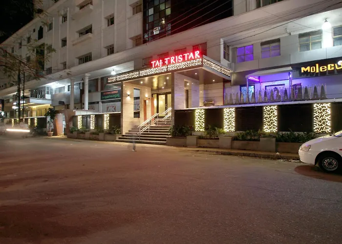 Taj Tristar