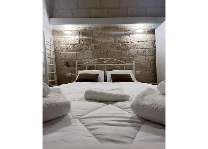 Hotel: Locus Amoenus