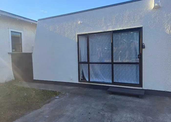 Aqua Accommodation