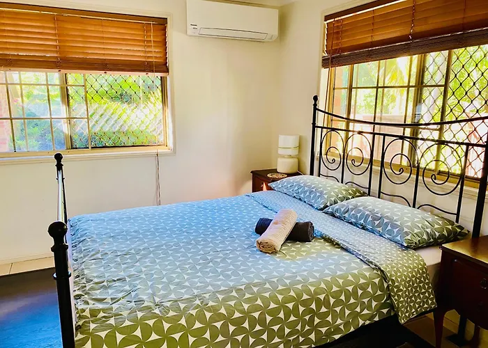 Cheap hotels Granny Flat