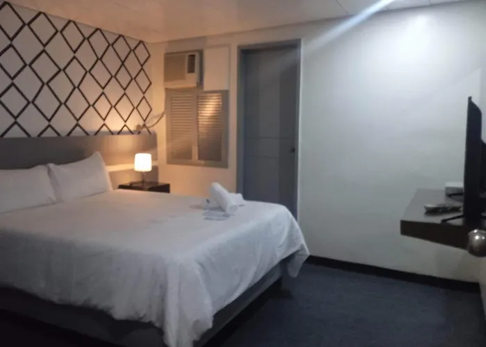 Acme Inn Subic