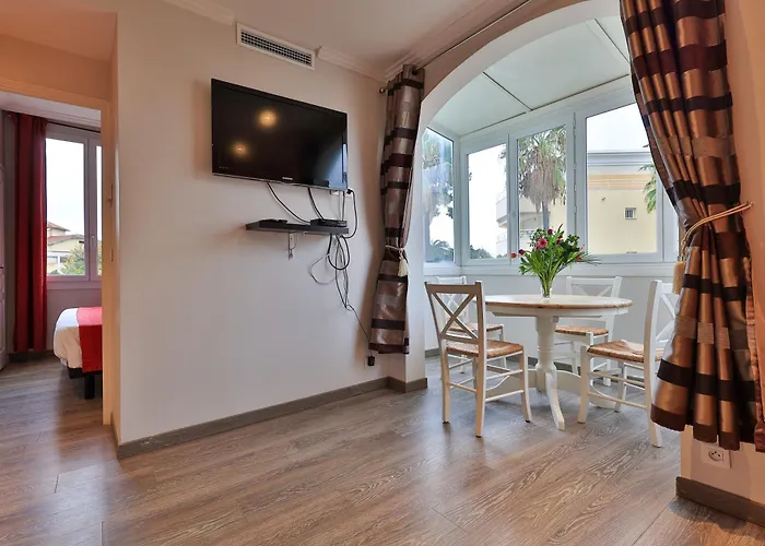 Emeraude Residence Hoteliere