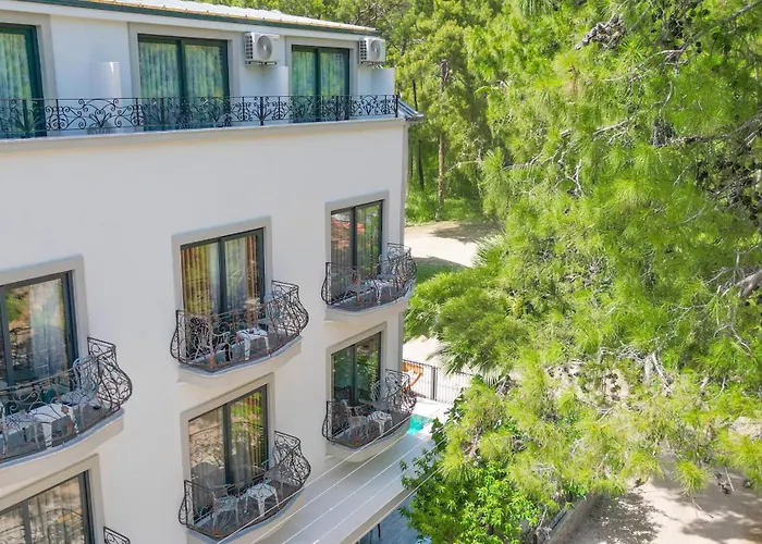 Ada Boutique Hotel