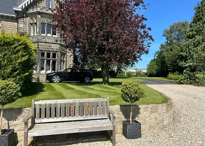 Hazel Manor