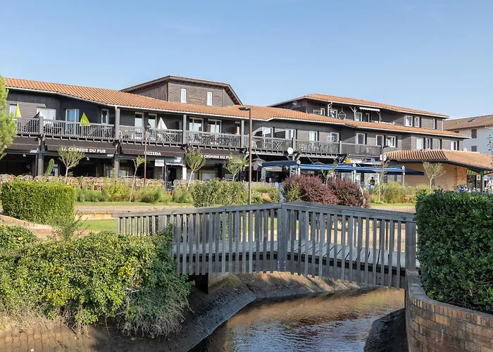 Hôtel accueillant les animaux: Village Vacances Le Junka