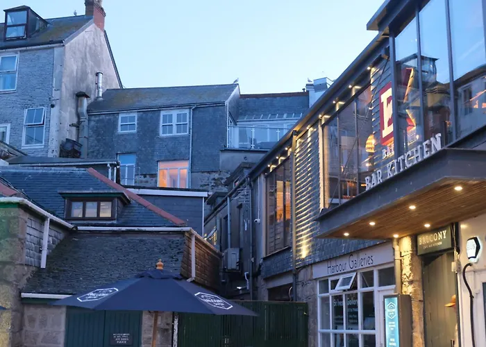 Beach Hotels Halfway Cottage St Ives