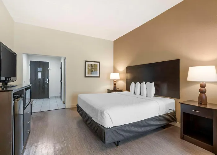 Best Western Suites