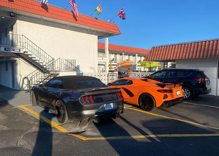 Family Hotel: Riverside Motel