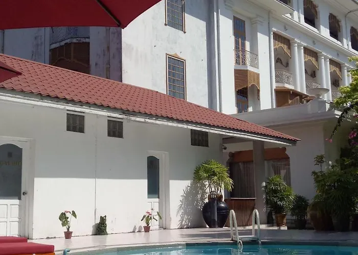 Yuzana Garden Hotel