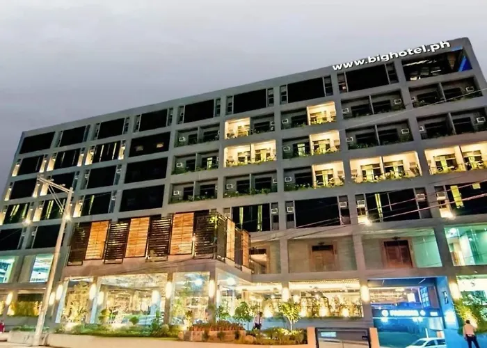 Big Hotel