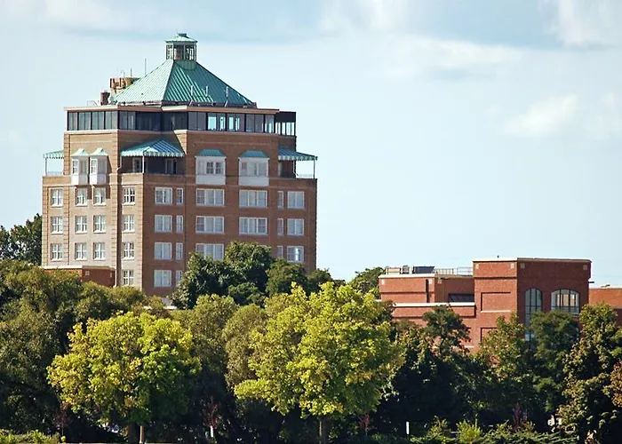 Cheap hotels Park Place & Conference Center