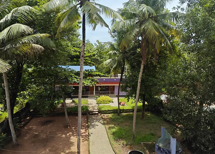 Luxury hotel only: Kaabha Resort