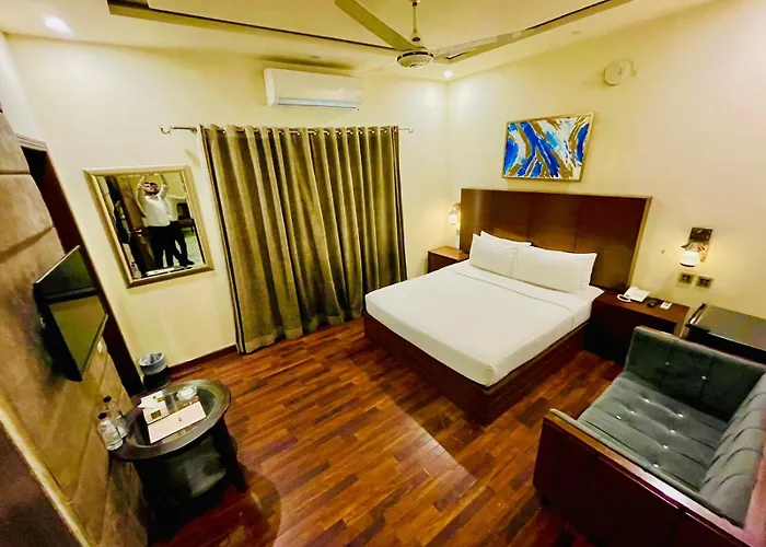 Shelton'S Rezidor Gulberg Lahore
